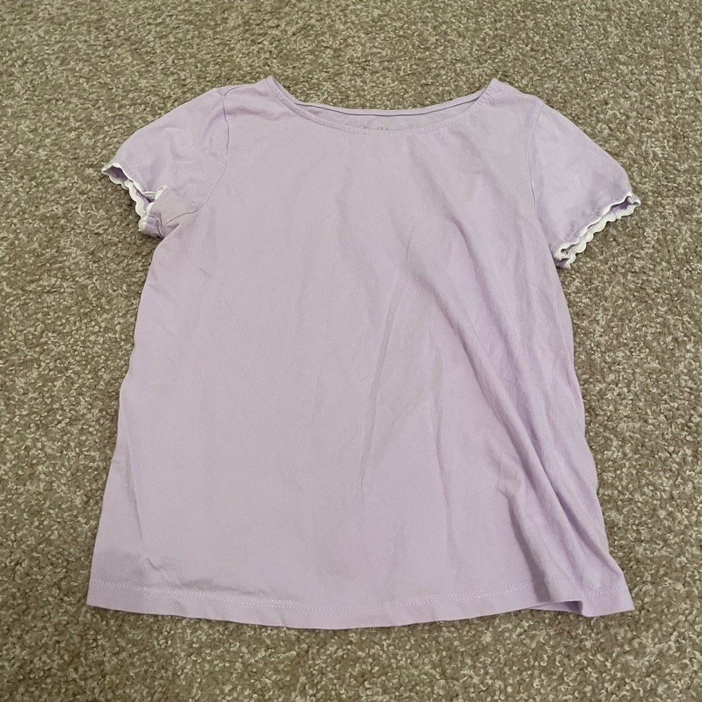 Super cute Lilly Pulitzer shirt!